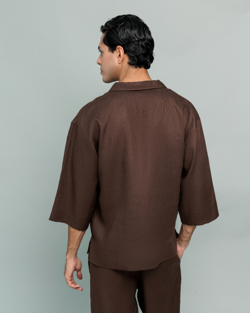 20Two Elemental GRAIN TOP in Desert Dusk brown pure linen, back view close up, GHAF capsule
