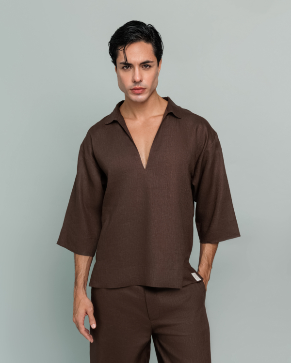 20Two Elemental GRAIN TOP in Desert Dusk brown linen, deep V neck front close up, no fastening pullover, GHAF capsule