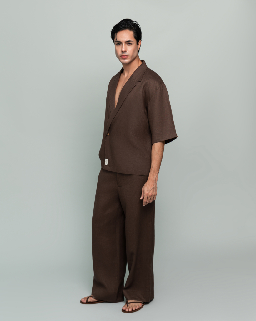 20Two Elemental SHADE OVER-SHIRT worn open over GRAIN TOP and ROOT TROUSER, Desert Dusk brown linen, side profile